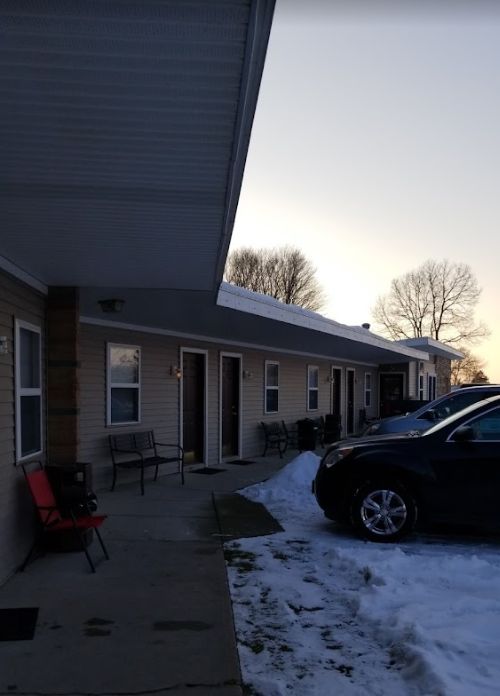 Welcome Inn Motel - From Web Listing (newer photo)